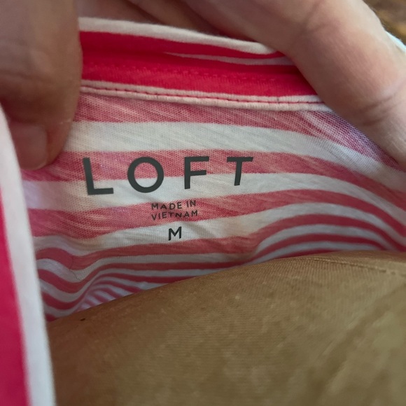 LOFT v neck striped tee - Picture 3 of 6